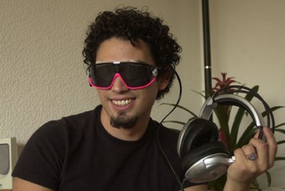 Jan-Carlo Portillo wearing The vOICe